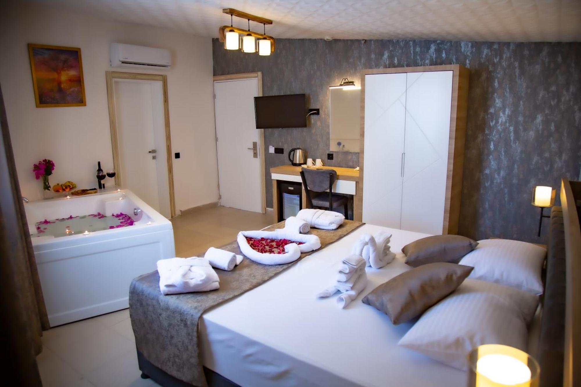 Bloomtalya Hotel