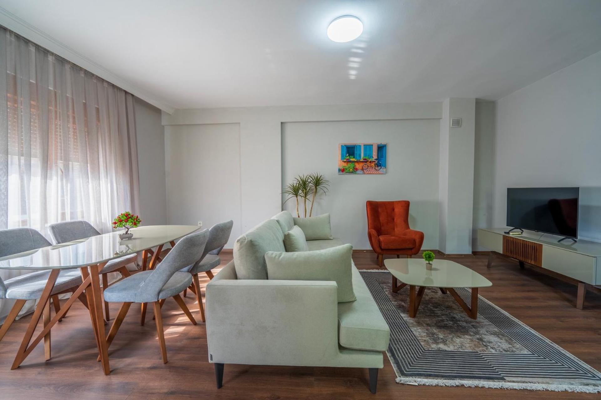 Lara Breeze Homes *