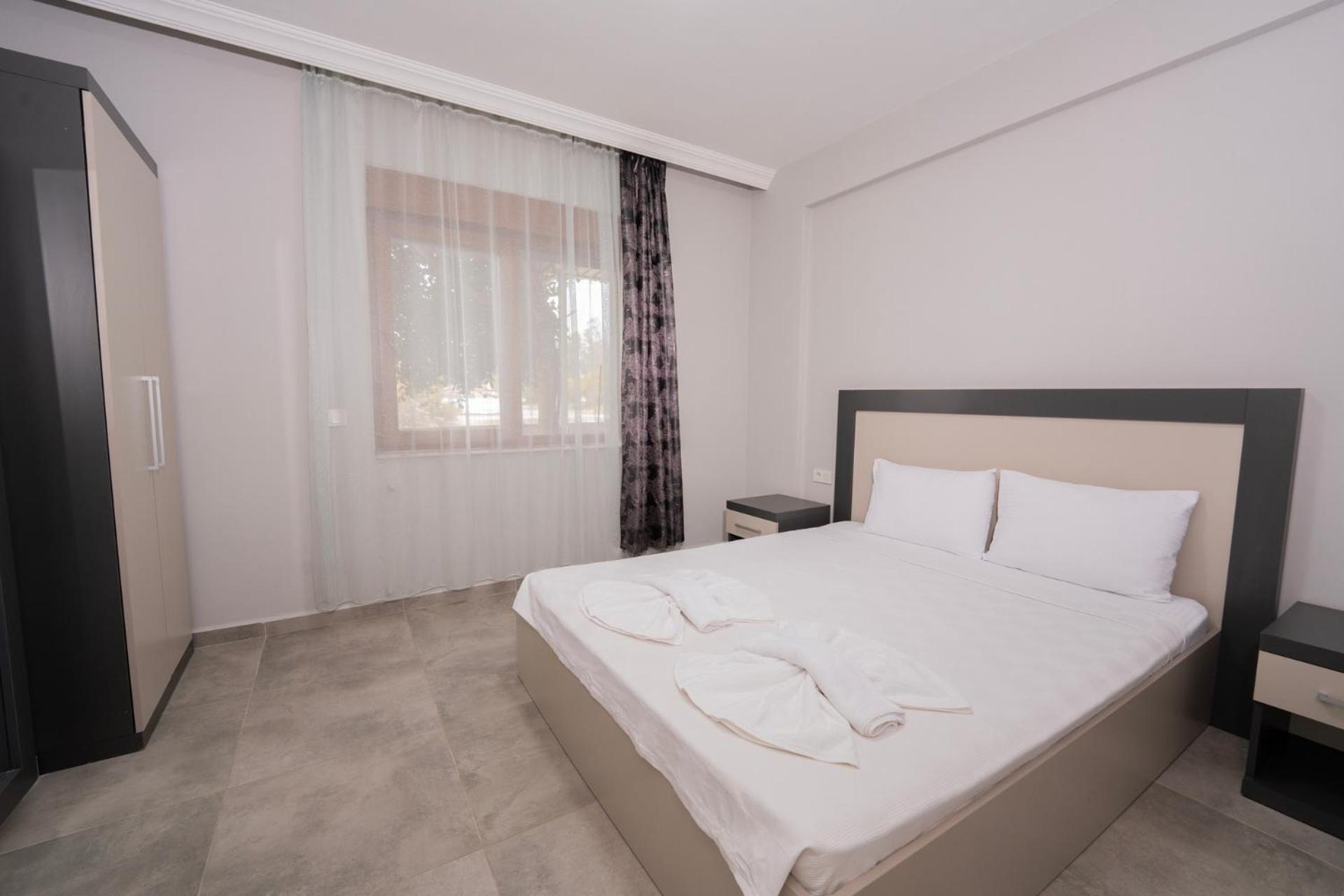 Lara Breeze Homes Apartment