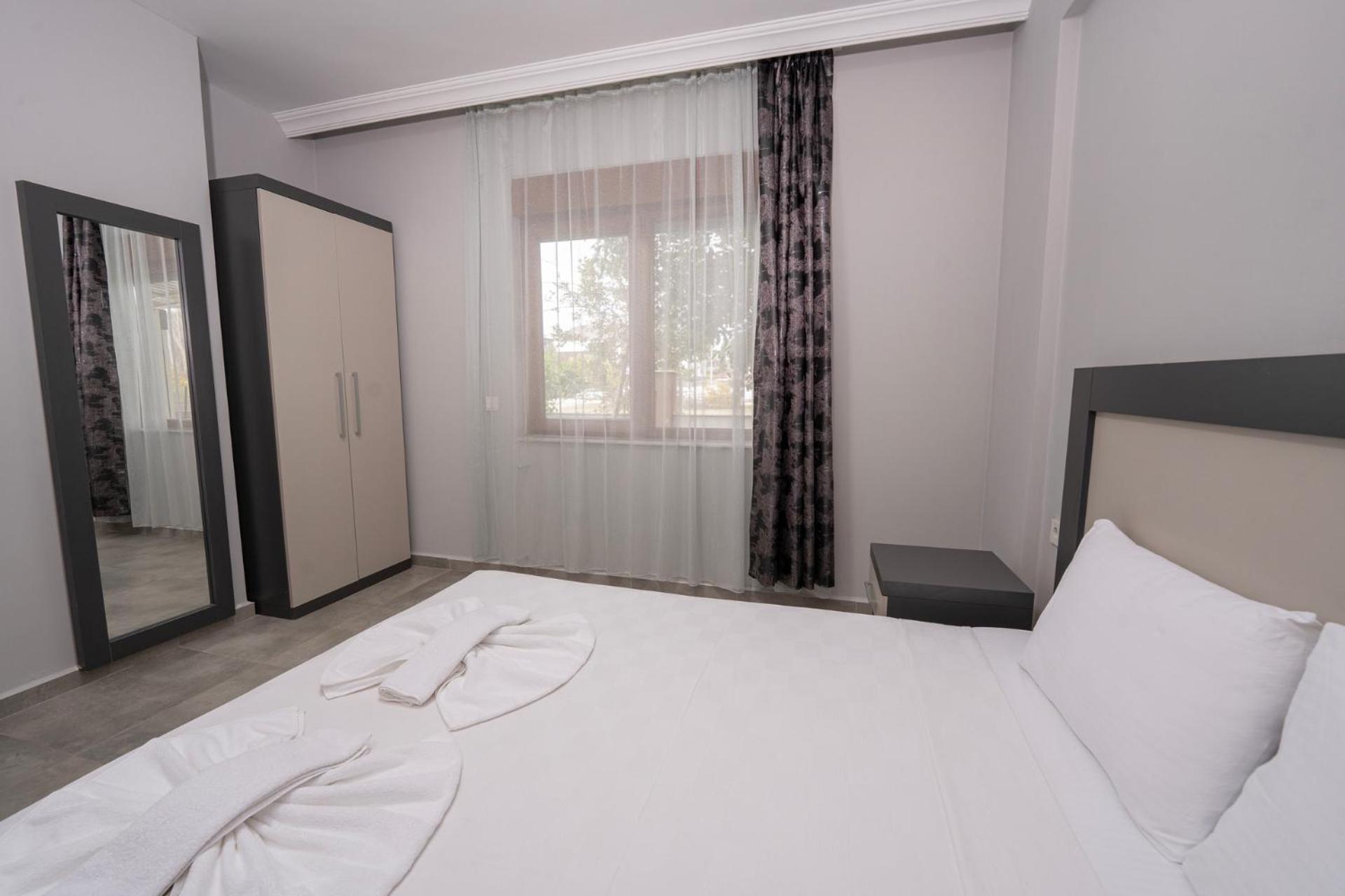 Apartment Lara Breeze Homes