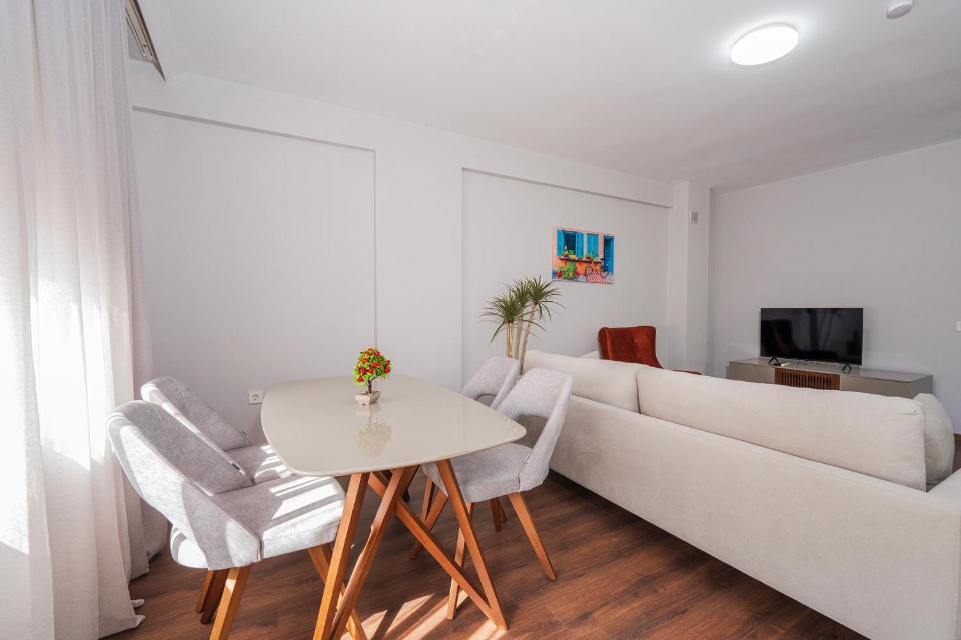 Lara Breeze Homes *