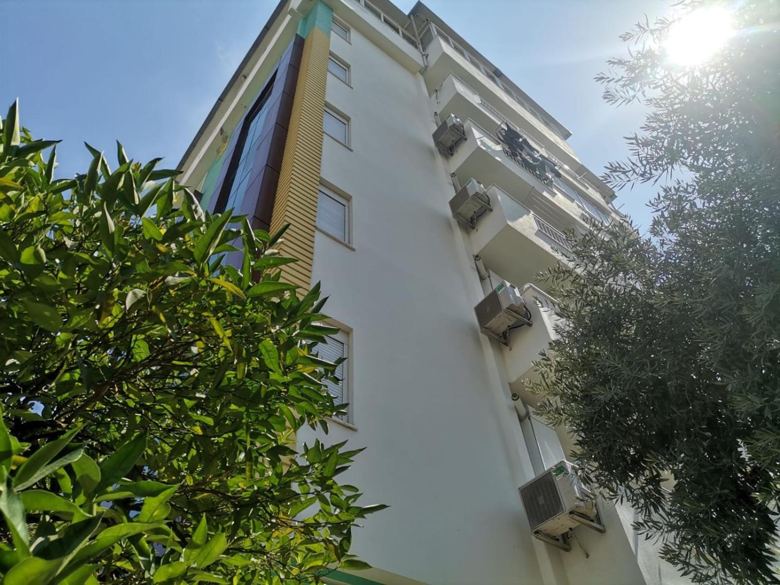 Apartment Apart1 *
