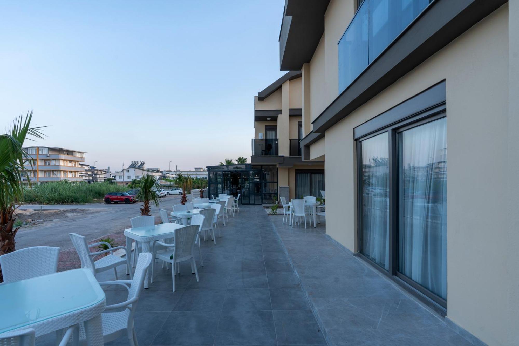 Lara Homes 2* Antalya