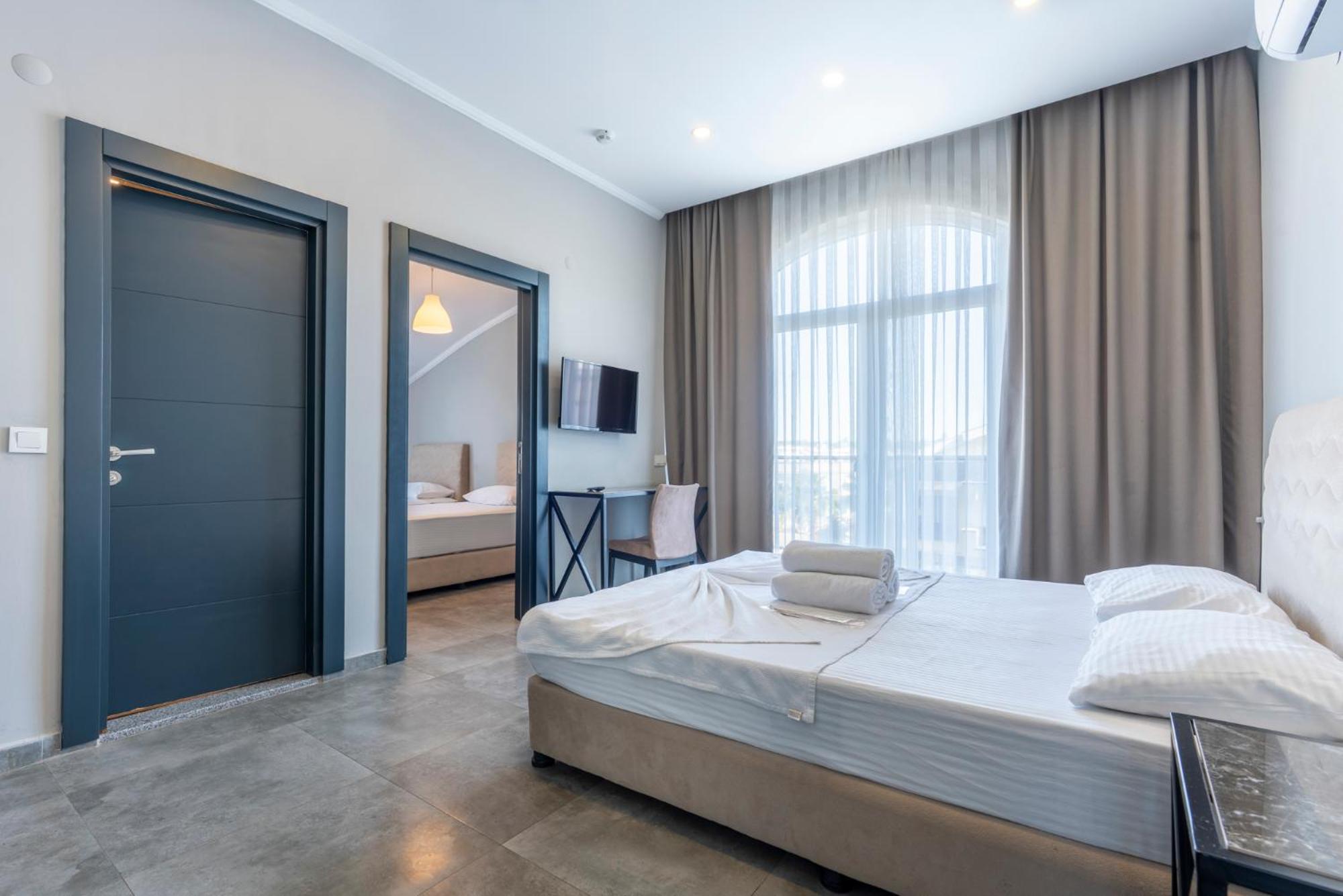 Apart Otel Lara Homes