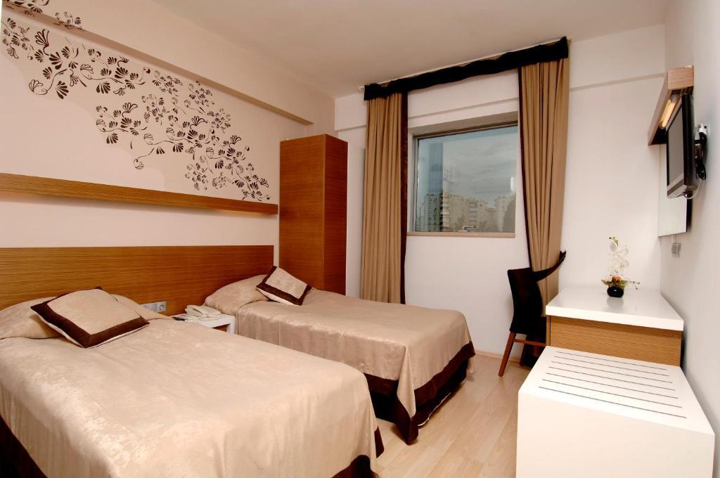 Han Hotel Hotel 3*