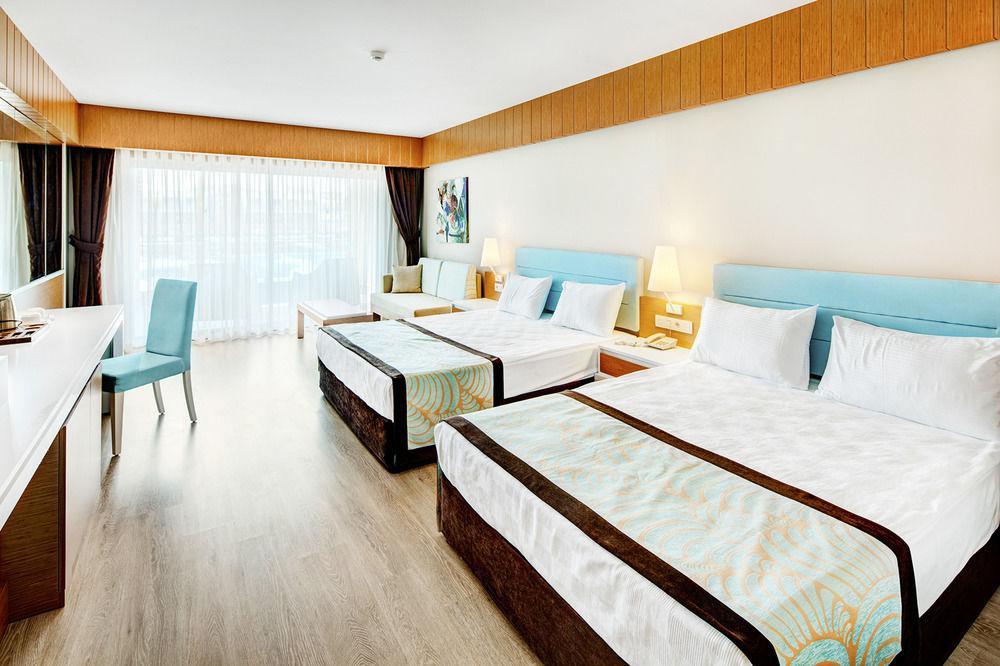 Hotel Jacaranda 5*