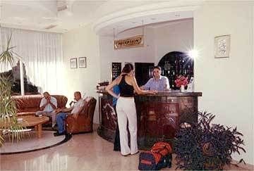 Otel Golden Orange 3*