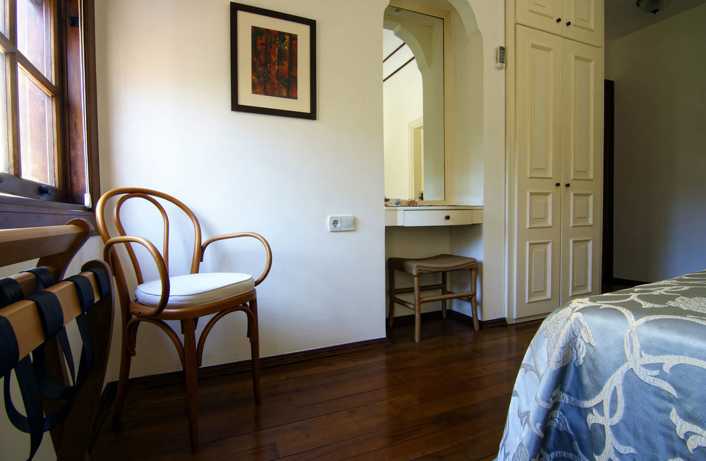 Hotel Minyon 4*