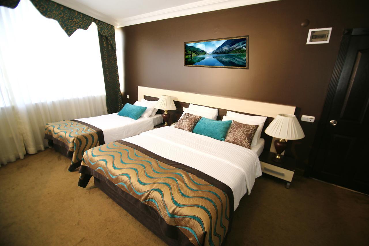 Cevik Palace Hotel 2*