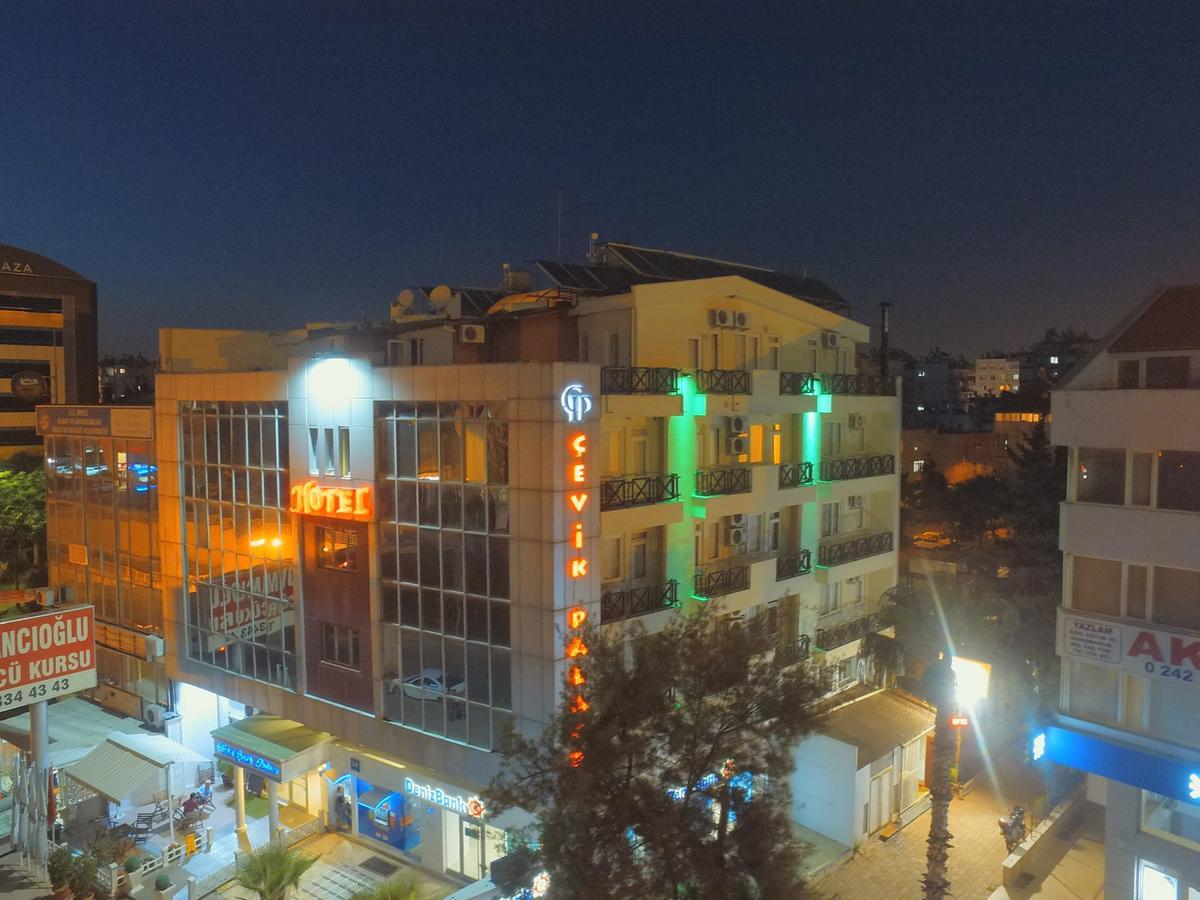 Cevik Palace Hotel 2*