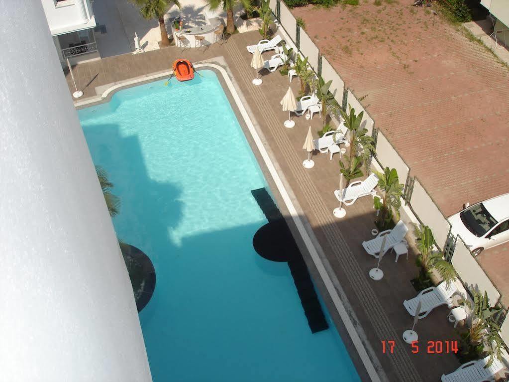 Hun Club Aparthotel 2*