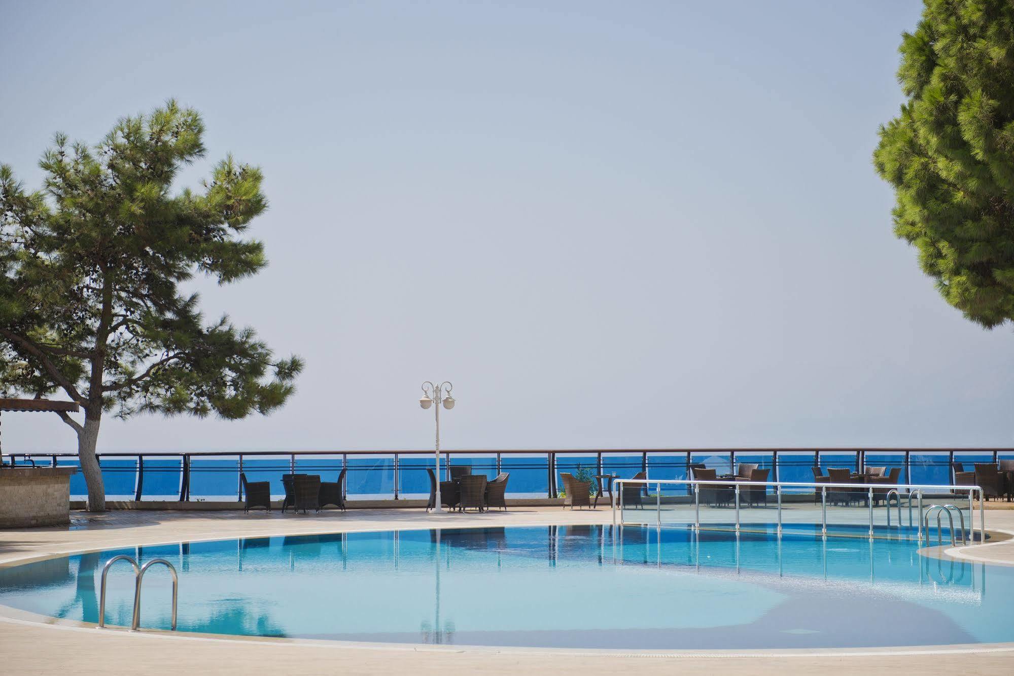 Hotel Oz & Adult Only 16 Antalya