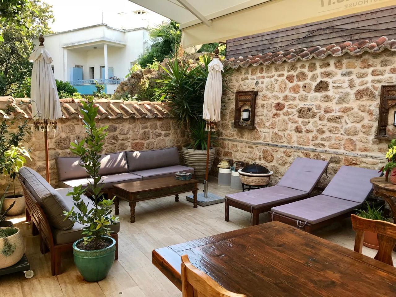 Palm House 17 - Adult Only Hotel
