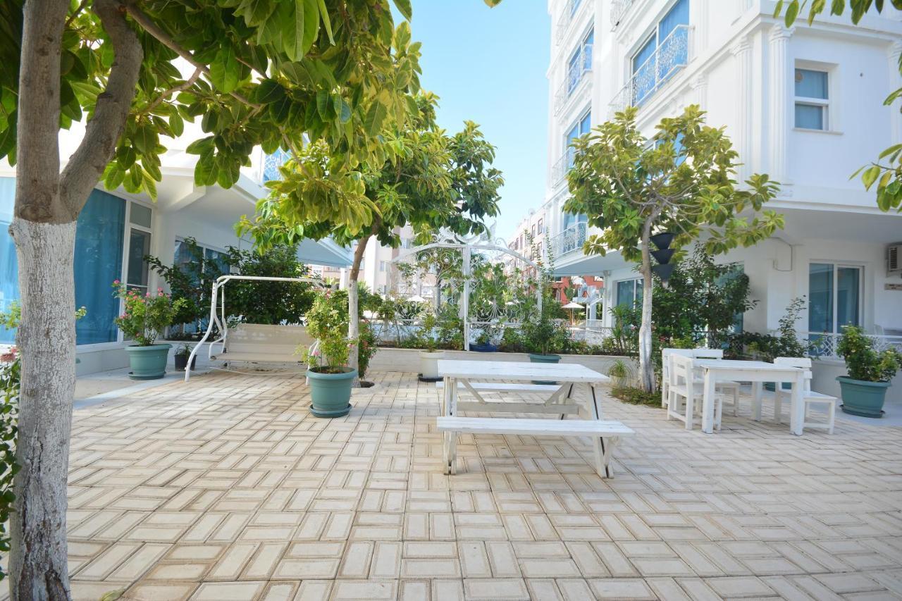 Aparthotel Hun Club 2*