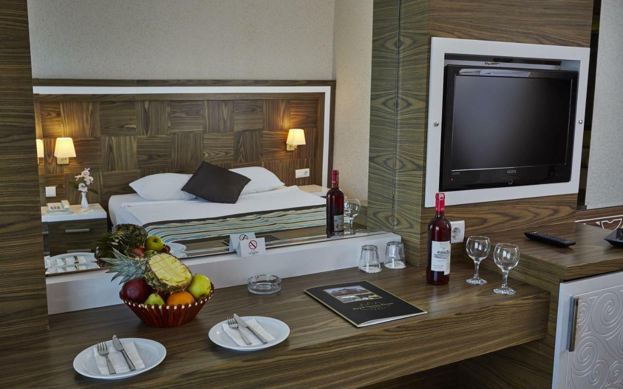 Hotel Palmet Kiris Resort 4*