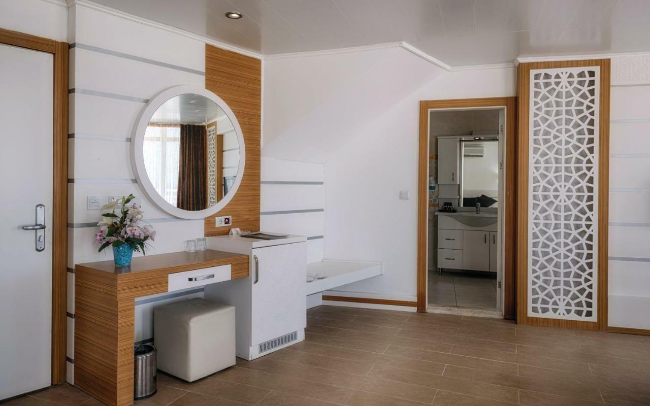 Hotel Palmet Kiris Resort Antalya