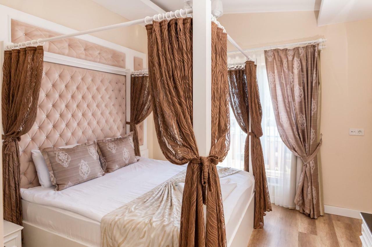 Hotel Microyal