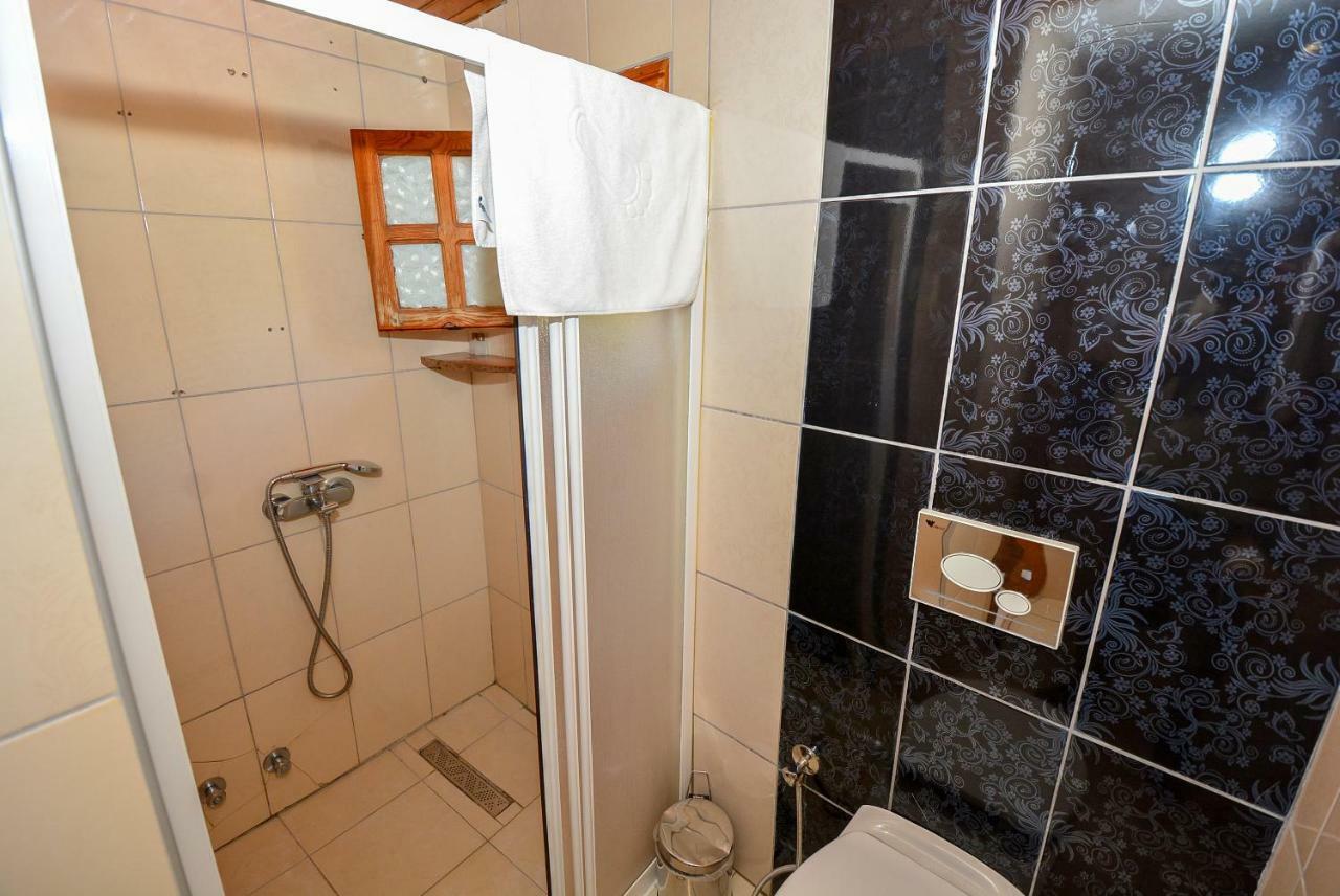 Hotel Wood House 3*