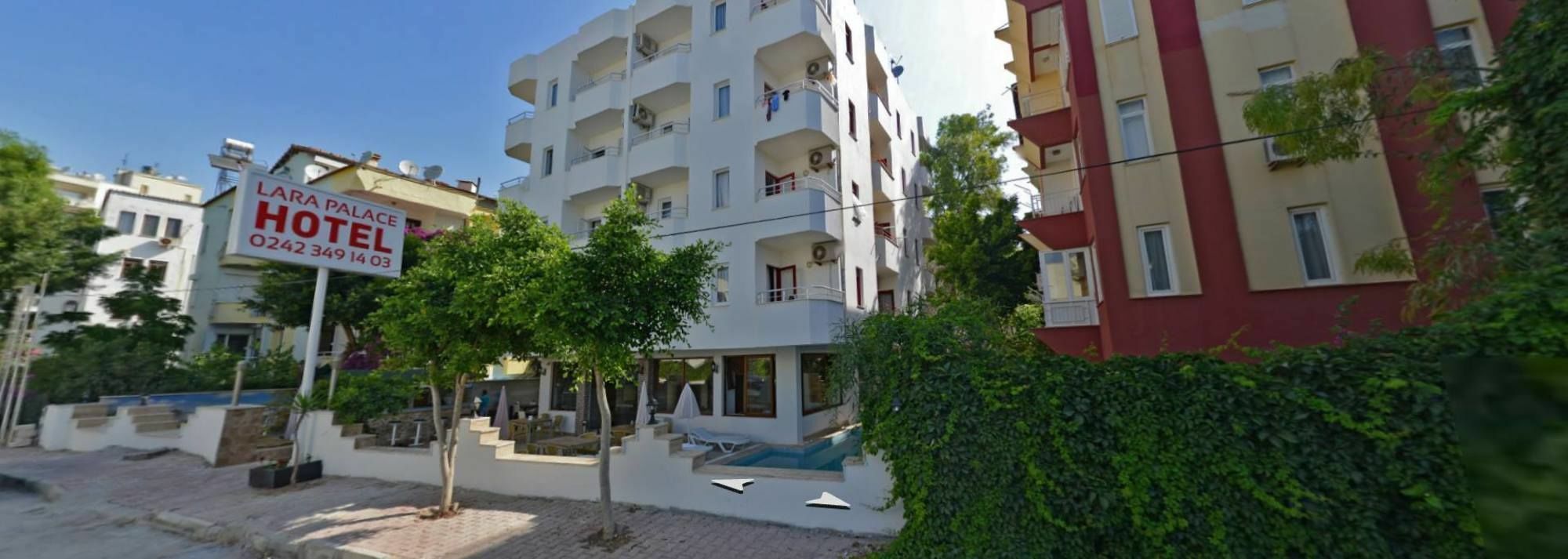 Lara Palace Hotel 3*