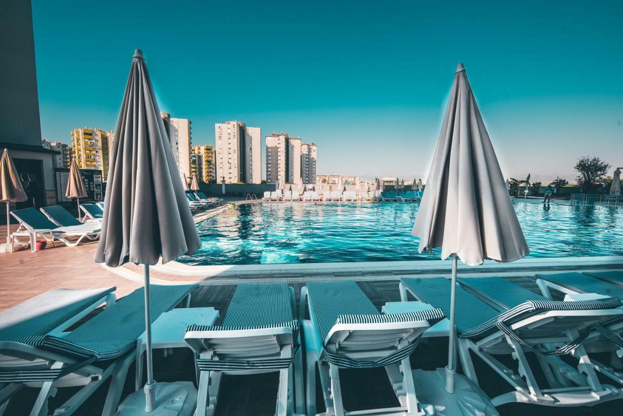 Otel Royal Towers Lara
