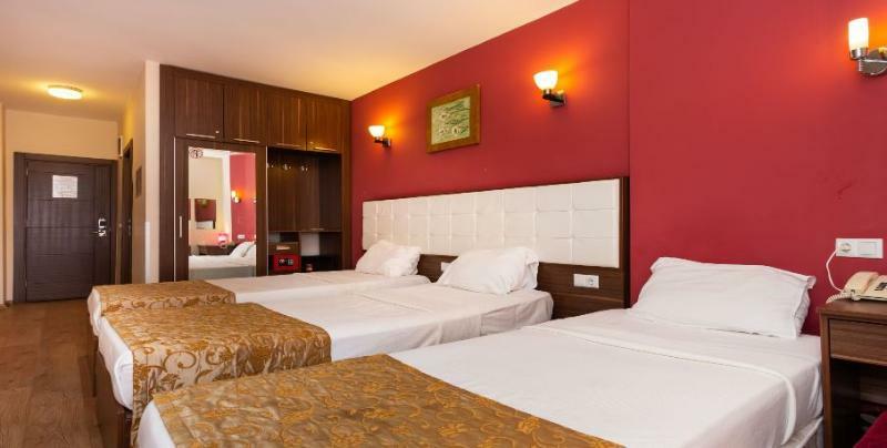 Niss Lara Hotel 3*