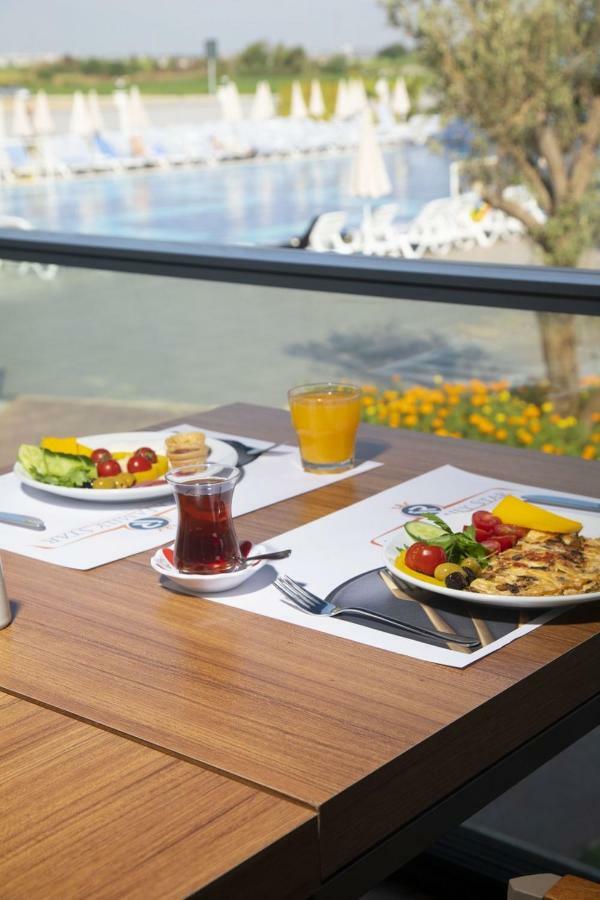 Royal Towers Lara Antalya